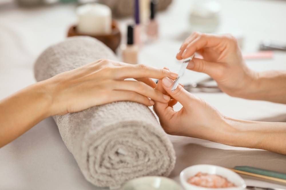 Beauté des mains près de Élancourt